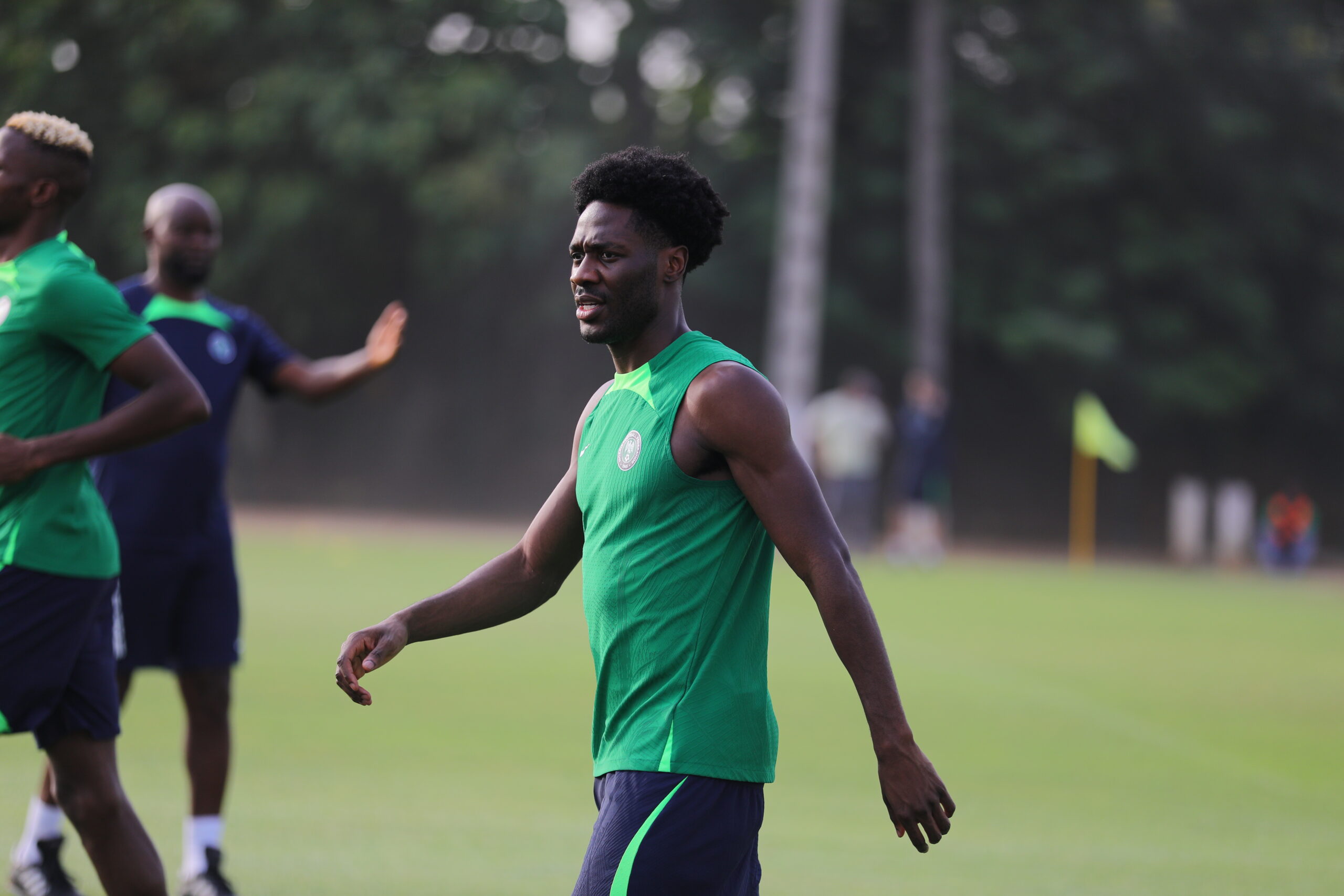 Nottingham Forest Set to Open Contract Talks with Ola Aina